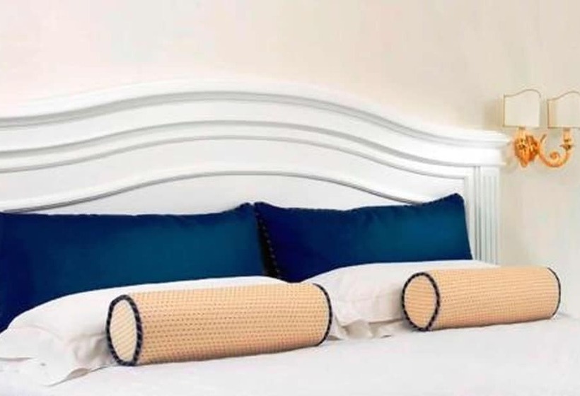 غرفة كلاسيكية, President