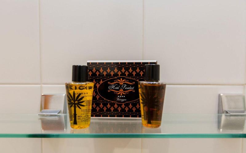 غرفة قياسية إطلالة جانبية علي البحر, President