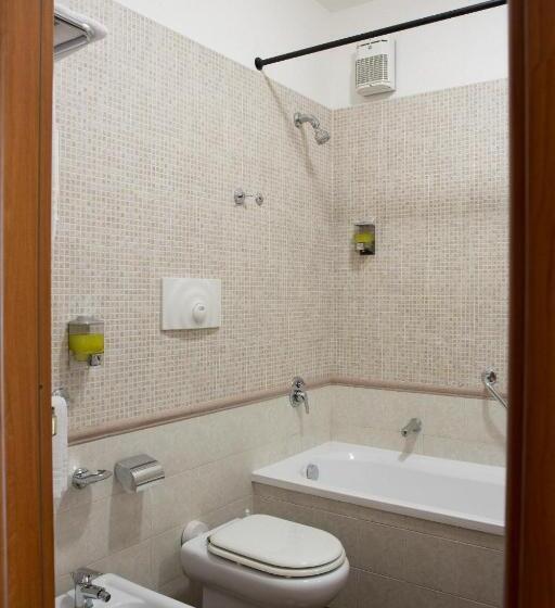 חדר סטנדרט, Ramapendula