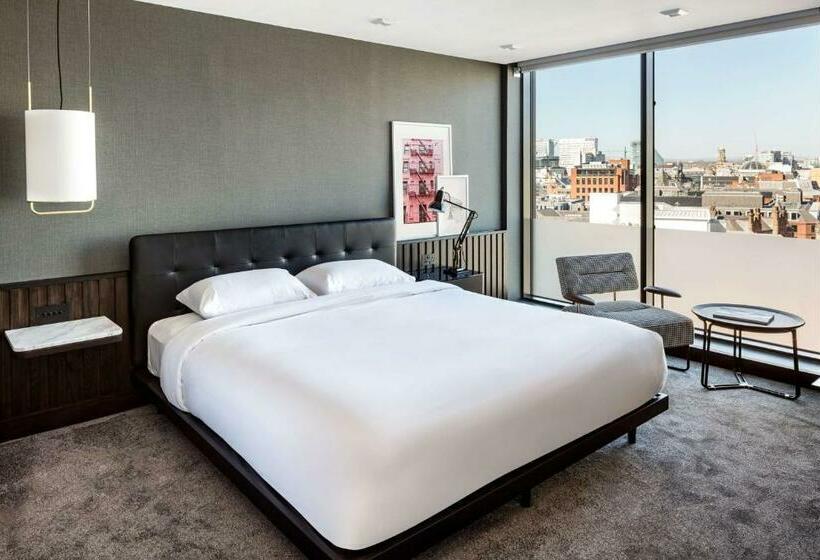 Номер Премиум, The Edwardian Manchester A Radisson Collection