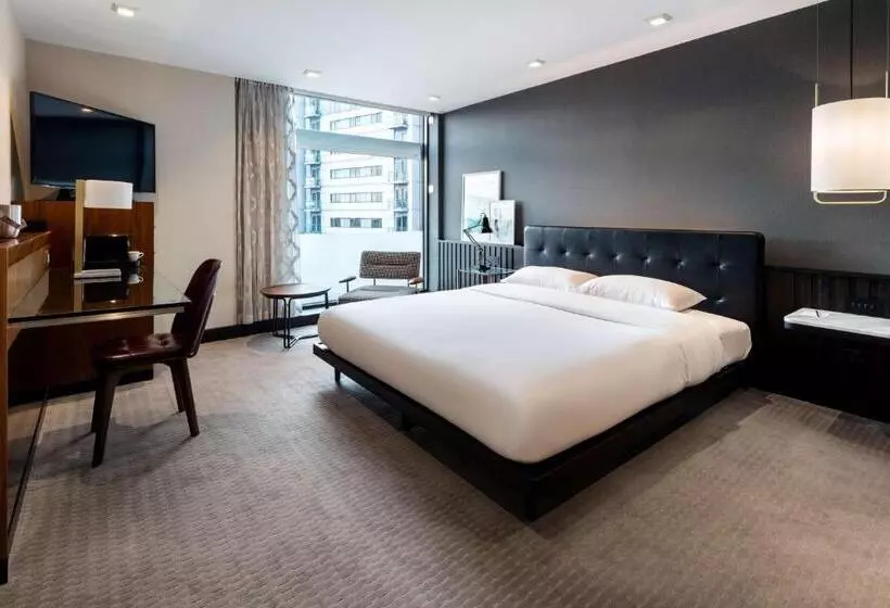 Premium Room City View, The Edwardian Manchester A Radisson Collection