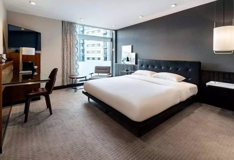 Premium Room City View, The Edwardian Manchester A Radisson Collection