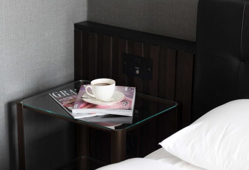 Номер Superior, The Edwardian Manchester A Radisson Collection
