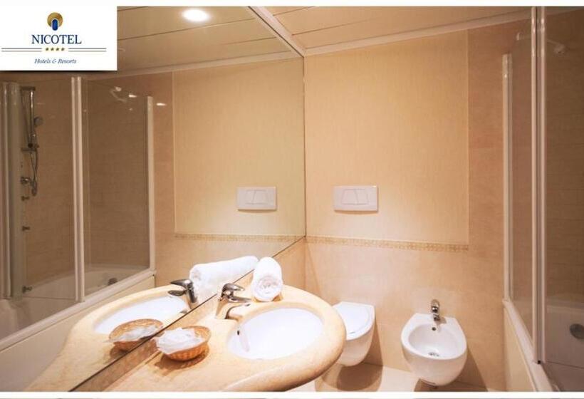 스탠다드 룸, Nicotel Pineto