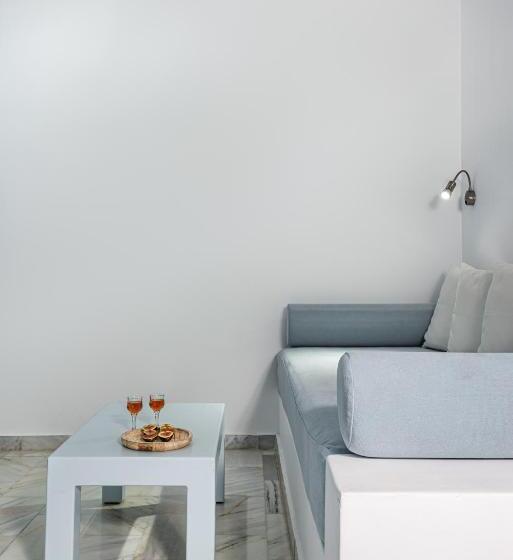 小型套房, Santorini Kastelli Resort