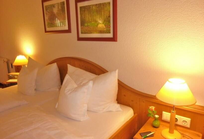 Классический Номер, Landhaus Müritzgarten