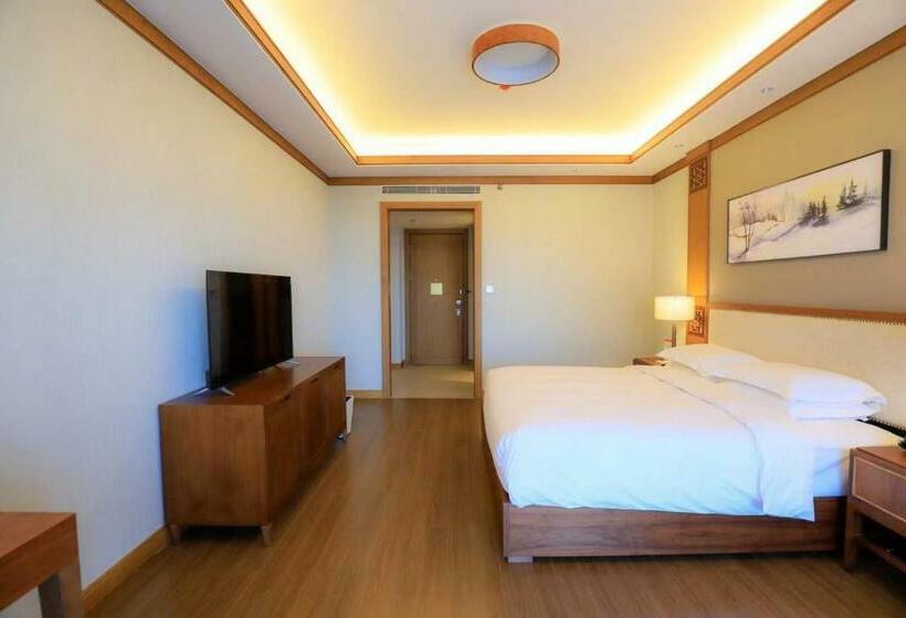غرفة قياسية سرير كينج, Swissôtel Resort Changbaishan