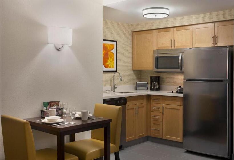 带2个卧室的套房, Cambridge Suites Mississauga