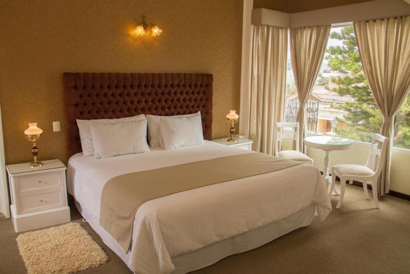 Люкс, Casa Bonita Hotel & Luxury Residence