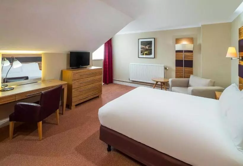 プレミアムルーム, Crowne Plaza Chester, An Ihg