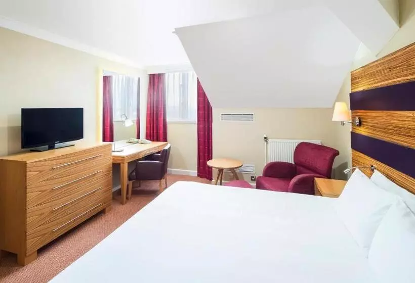 プレミアムルーム, Crowne Plaza Chester, An Ihg