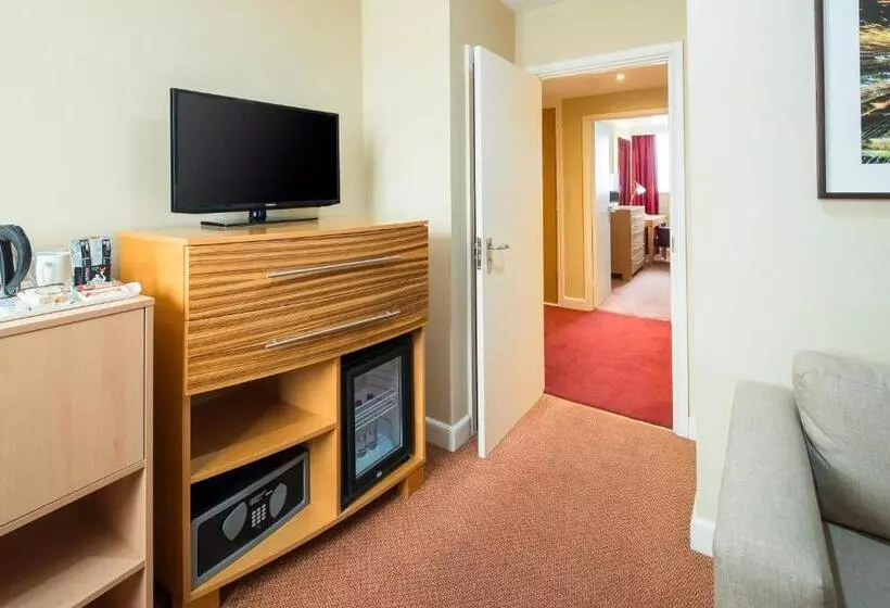 景色の見えるスイートルーム, Crowne Plaza Chester, An Ihg