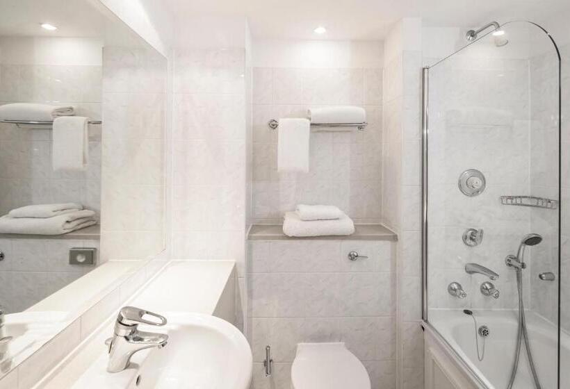 전망 스위트, Crowne Plaza Chester, An Ihg