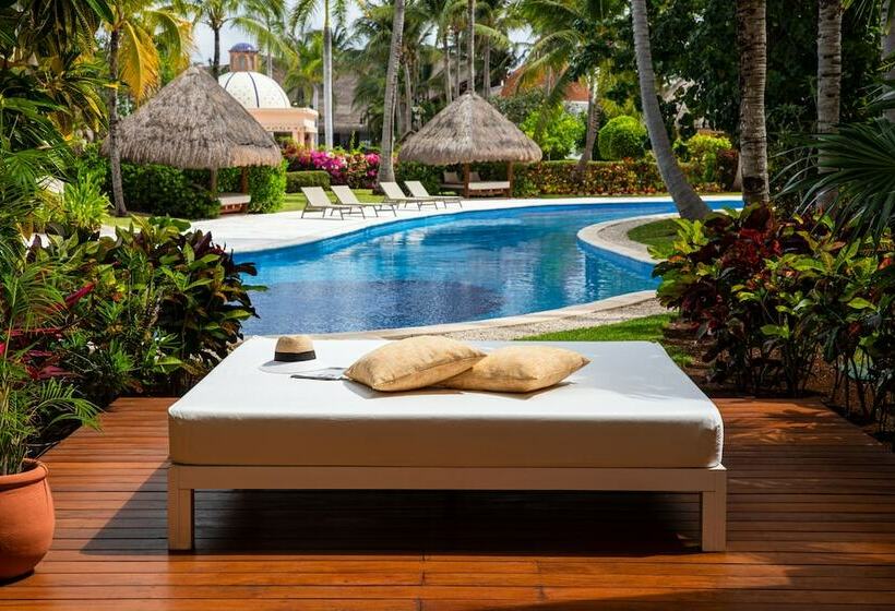 套房带泳池景, Excellence Riviera Cancun All Inclusive - Adults Only