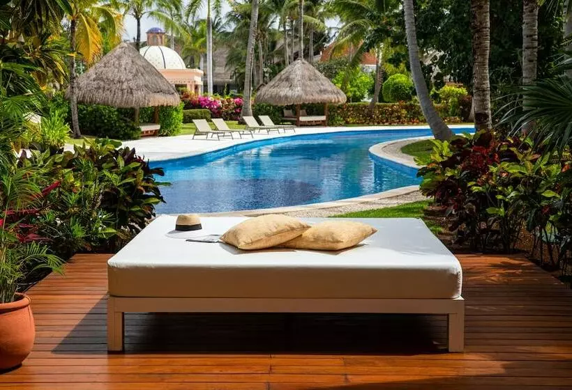 プールビュースイート, Excellence Riviera Cancun All Inclusive - Adults Only