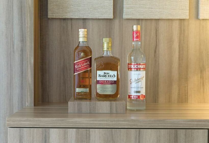 套房带泳池景, Excellence Riviera Cancun All Inclusive - Adults Only