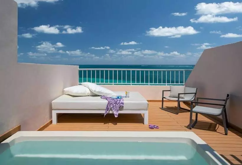 スイートクラブ シービュー, Excellence Riviera Cancun All Inclusive - Adults Only