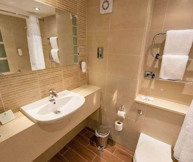 اتاق استاندارد, Holiday Inn Newport, An Ihg