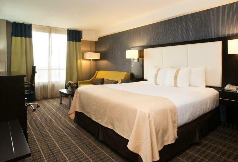 Стандартный Номер Кровать Кинг, Holiday Inn & Suites Mississauga West   Meadowvale, An Ihg