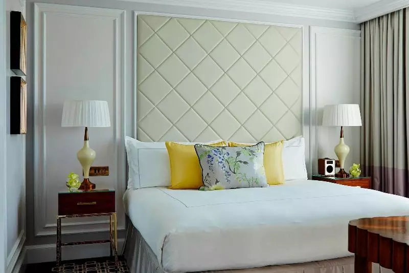 اتاق سوپریور با تخت بزرگ, London Marriott Hotel Park Lane
