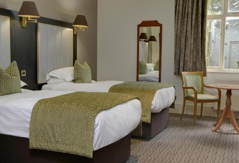 غرفة تنفيذية, Pontlands Park