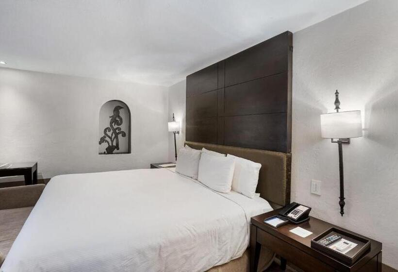 اتاق استاندارد با تخت بزرگ, Quinta Real Puebla