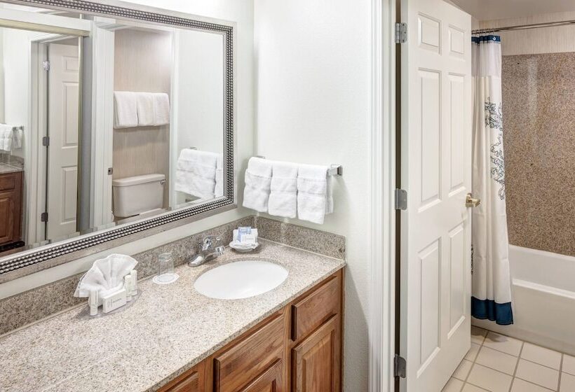 جناح غرفتين نوم, Residence Inn Kansas City Country Club Plaza