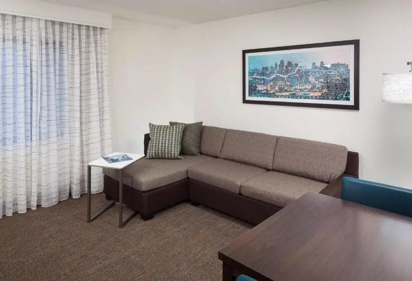 Suite Queen Bed, Residence Inn Kansas City Country Club Plaza