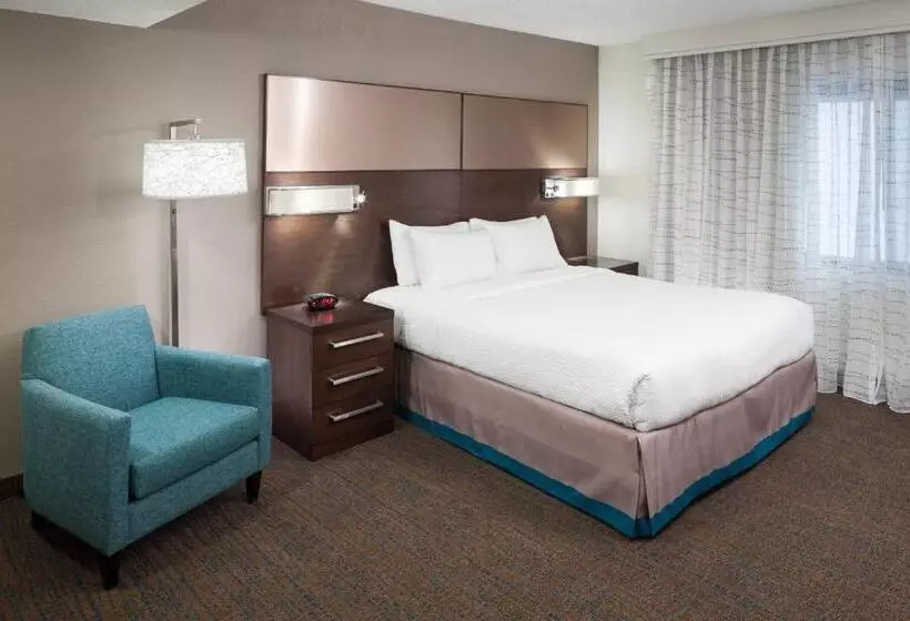 استودیو استاندارد با تخت کینگ, Residence Inn Kansas City Country Club Plaza