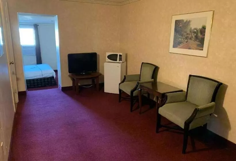 デラックスルーム, Royal Inn & Suites