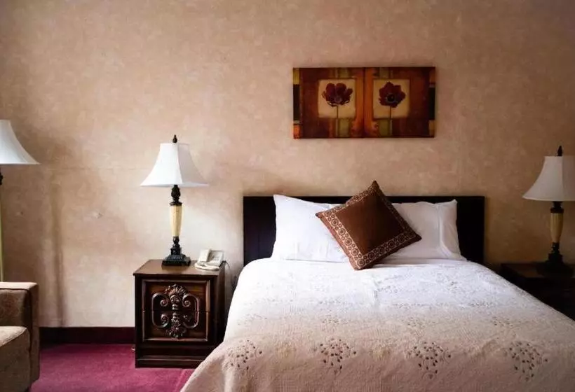 デラックスルーム, Royal Inn & Suites