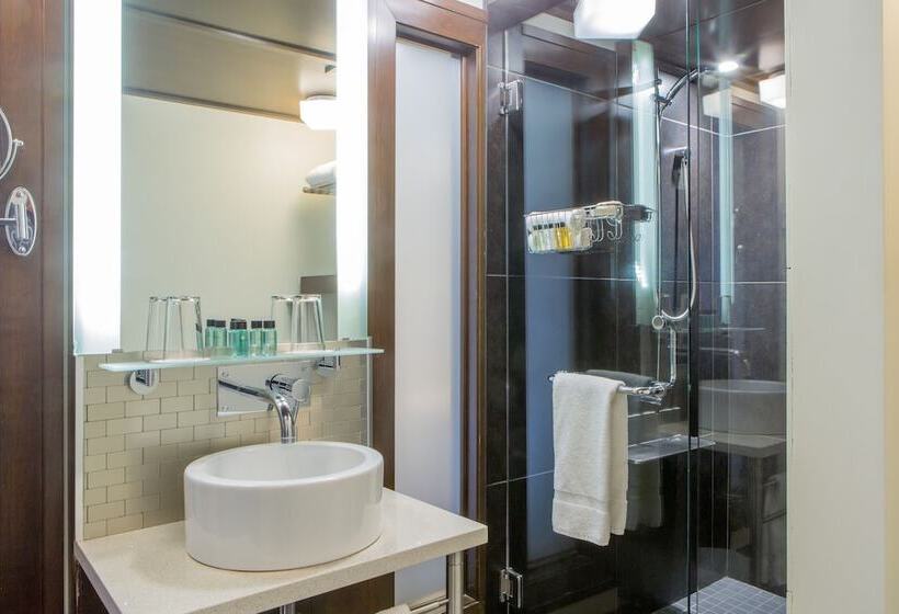 اتاق استاندارد با 2 تخت دوبل, Sainteanne