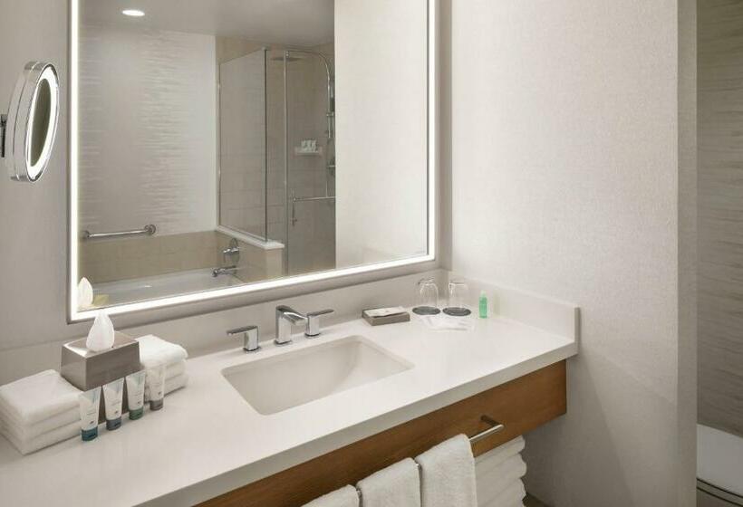 غرفة قياسية سرير كينج, The Westin Kierland Resort & Spa