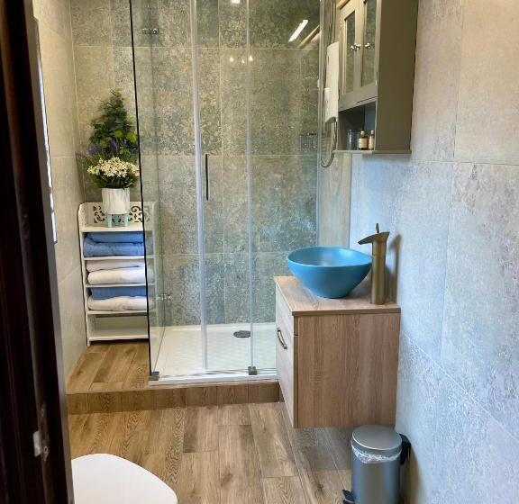 Четырехместный Номер Deluxe, Hunt House Quarters