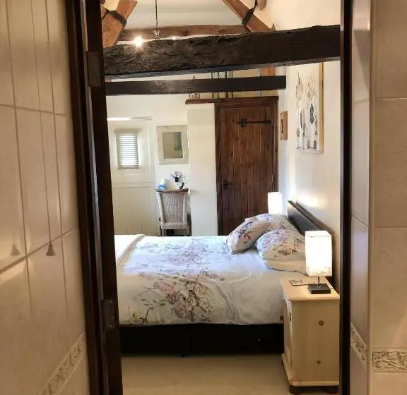 キングサイズベッドのデラックスルーム, Hunt House Quarters