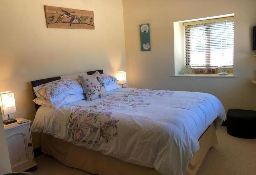 디럭스 룸, Hunt House Quarters