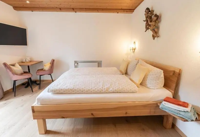 スタンダードルーム, Gästehaus Neu Am Passionstheater