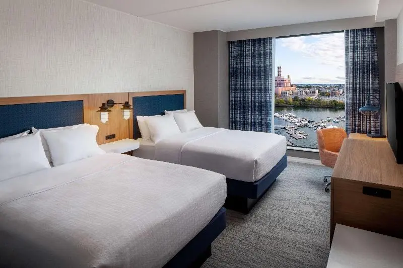 اتاق استاندارد برای معلولان, Hampton Inn Boston Seaport District