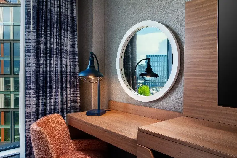 اتاق استاندارد با تخت بزرگ, Hampton Inn Boston Seaport District
