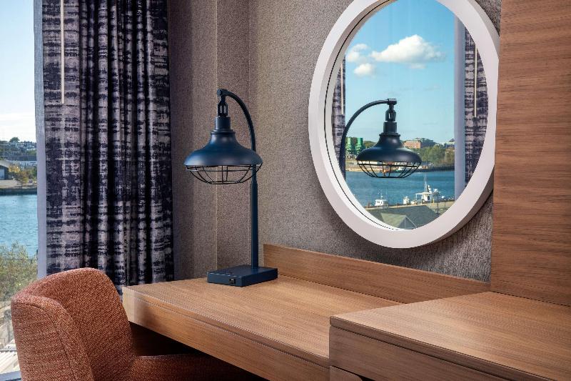 장애인을 위한 스탠다드 룸, Hampton Inn Boston Seaport District