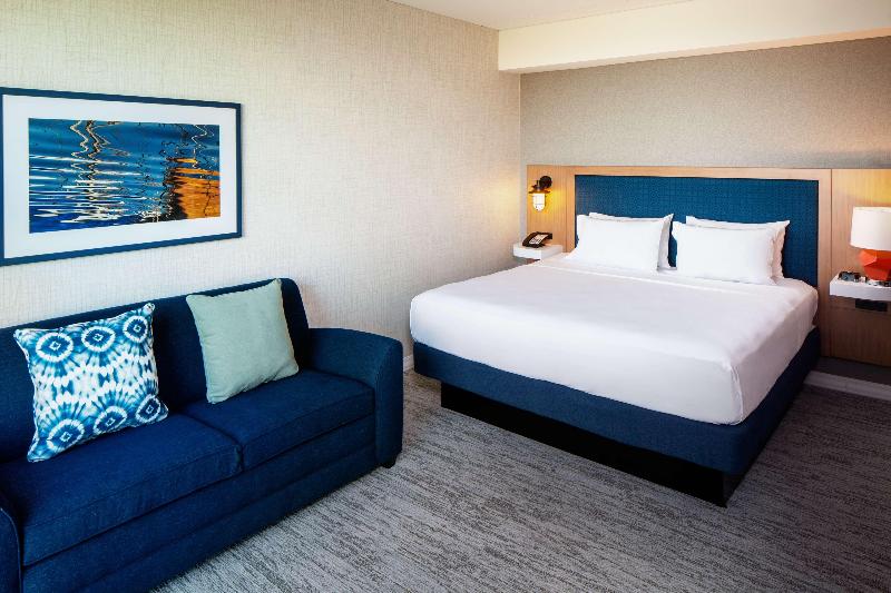 스탠다드 룸 킹사이즈 침대, Hampton Inn Boston Seaport District