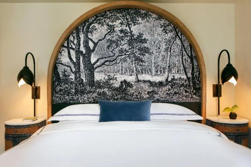 キングサイズベッドのスタンダードルーム, Kimpton Cottonwood Hotel, An Ihg