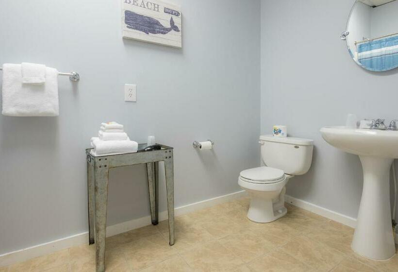 غرفة ديلوكس, Darien Dockside Inn