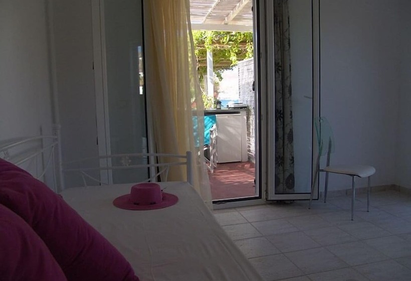 חדר סטנדרט, קומת קרקע, Avlomonasbeach – Adults Only