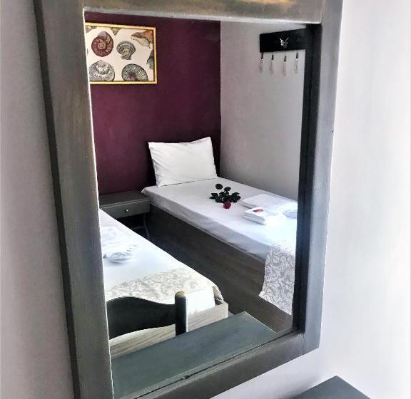 标准间, Grecian Sea