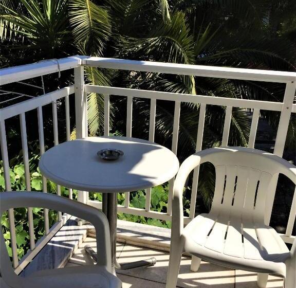 Apartamento 1 Dormitório com Sacada, Grecian Sea
