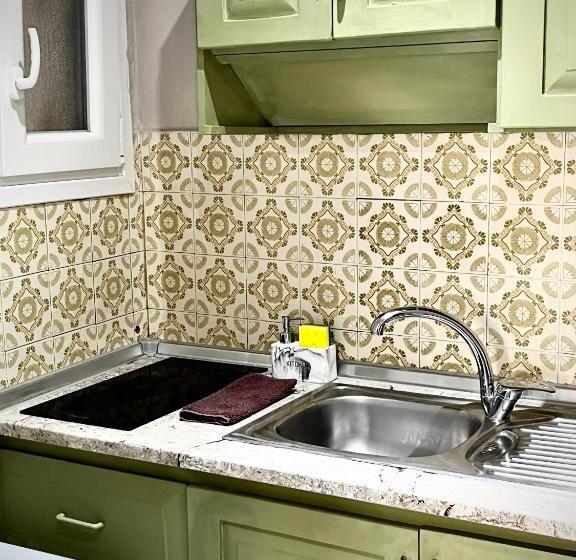 带1个卧室带花园景观的公寓, Grecian Sea