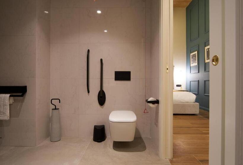 اتاق استاندارد برای معلولان, 23 Boutique