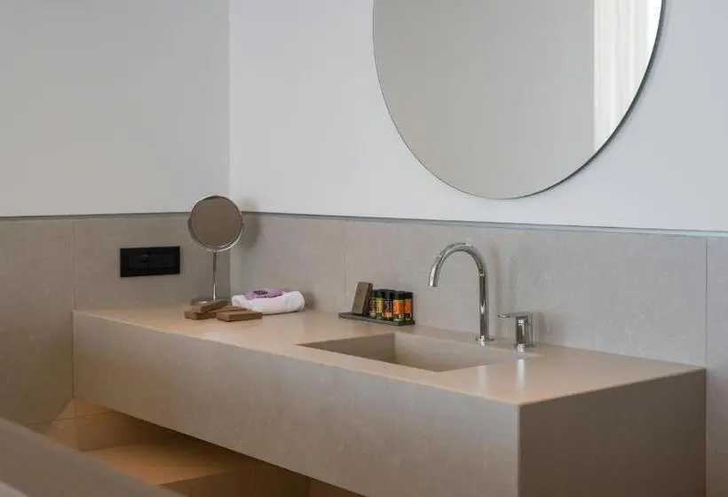 Suite Executive Vue Mer, Sansal Boutique