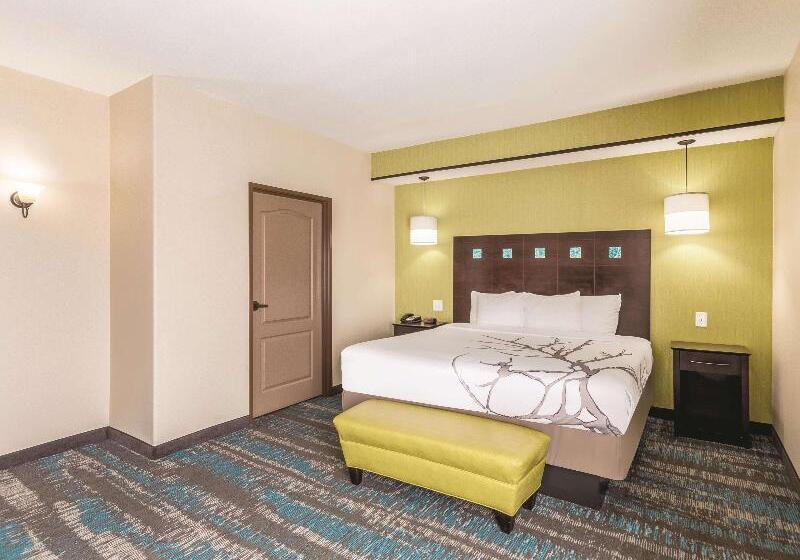 주니어 스위트, Sansal Boutique